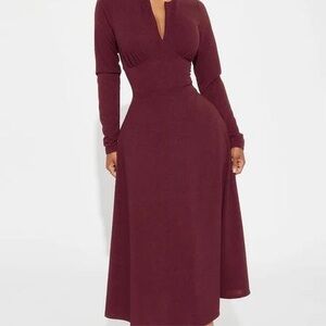 Elegant Burgundy Long Sleeve Dress